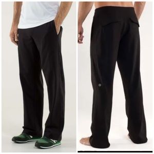 Lululemon Athletica Kung Fu black pants size L